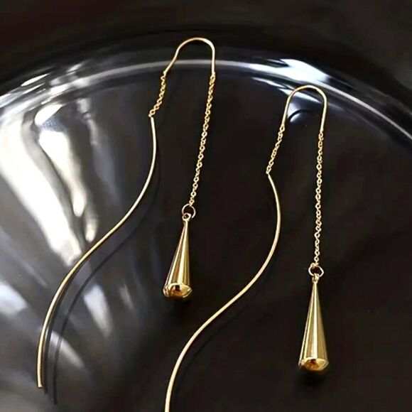 Elegant Gold or Silver Long Droplet Threader Earrings - Picture 4 of 6
